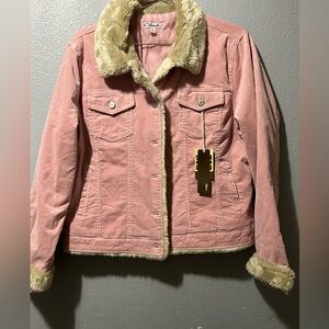 Stylish Pink Jean Jacket with Faux Fur Collar